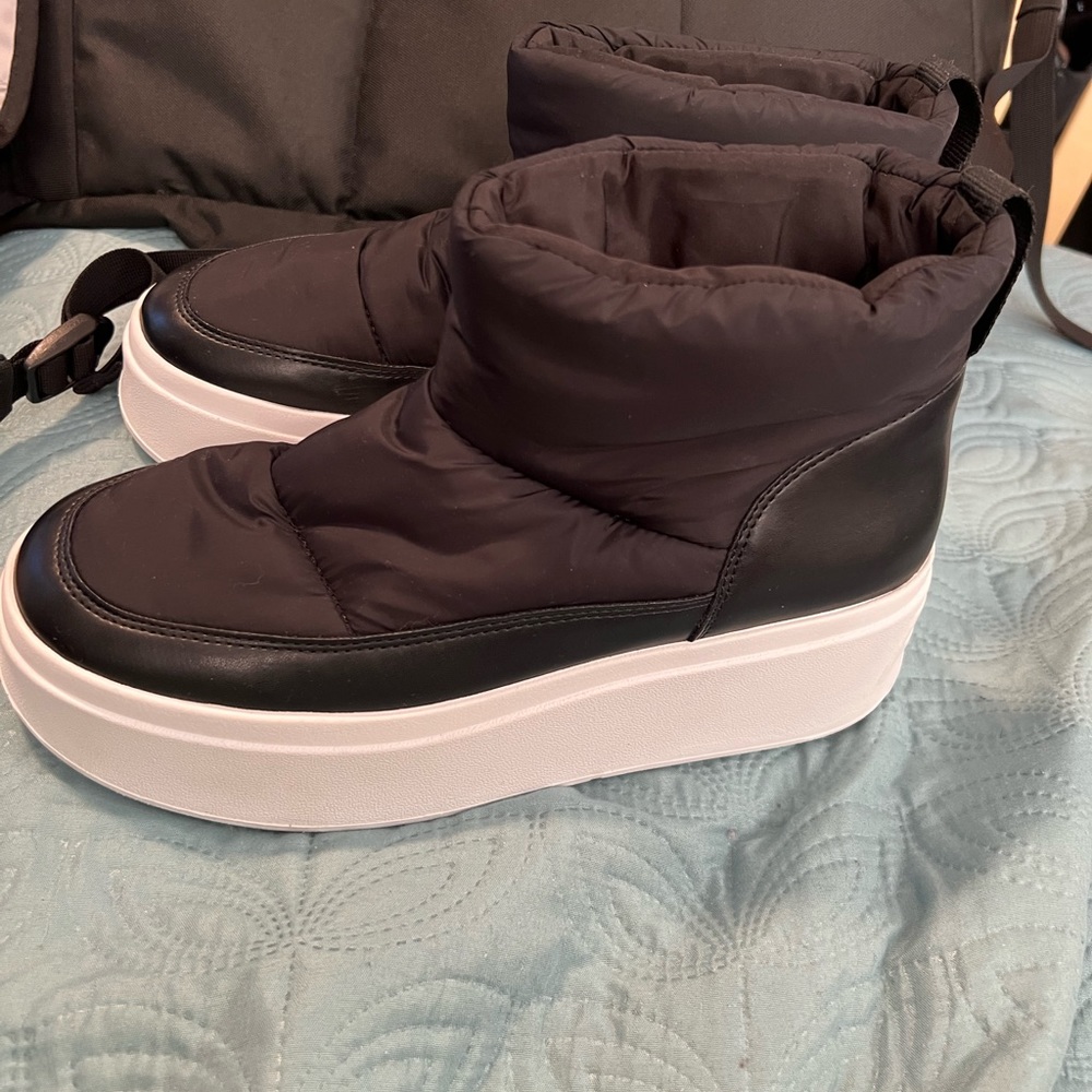 ASH boot size 39 mint condition